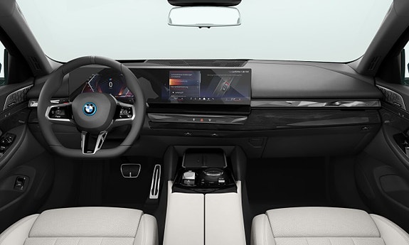 BMW 530e 4 of 4