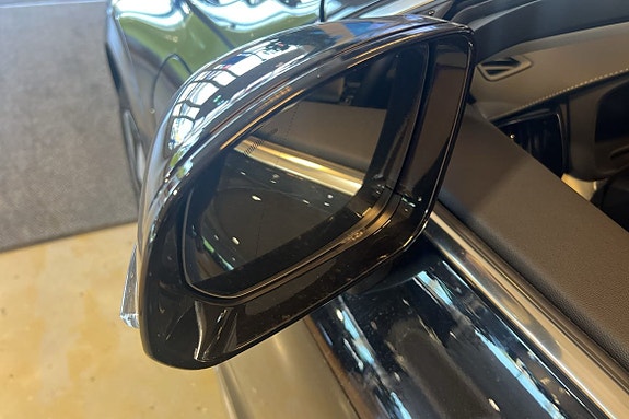 Volvo XC60 12 of 27