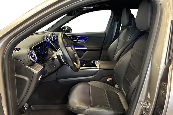 Mercedes-Benz GLC300 de 7 of 12