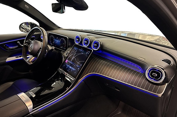 Mercedes-Benz GLC300 de 10 of 12