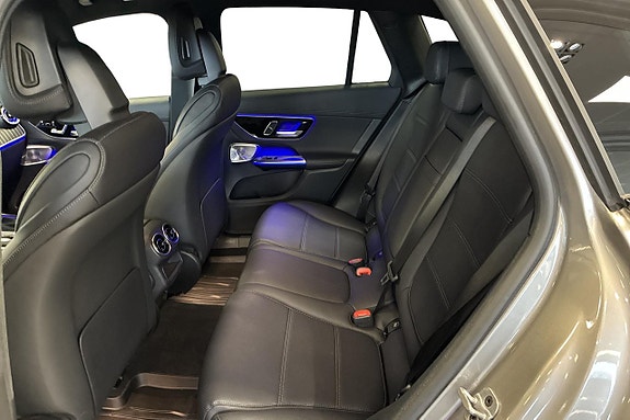 Mercedes-Benz GLC300 de 9 of 12