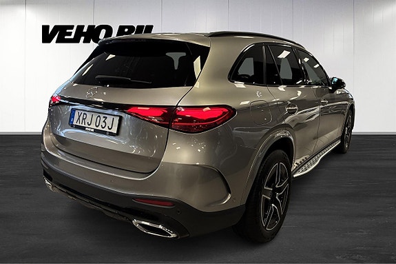 Mercedes-Benz GLC300 de 3 of 5