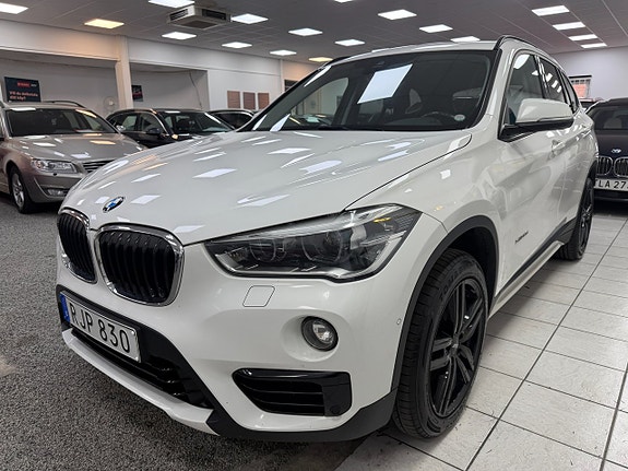 BMW X1 2 of 21