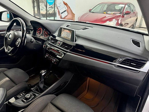 BMW X1 8 of 21