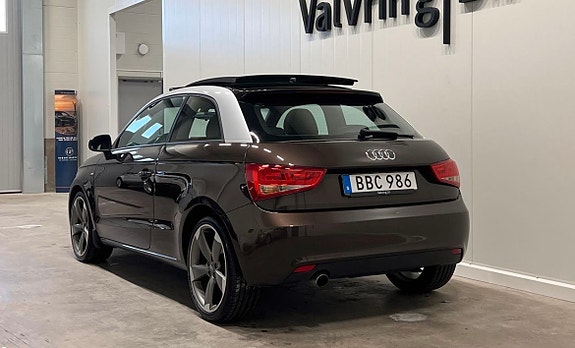 Audi A1 2 of 5