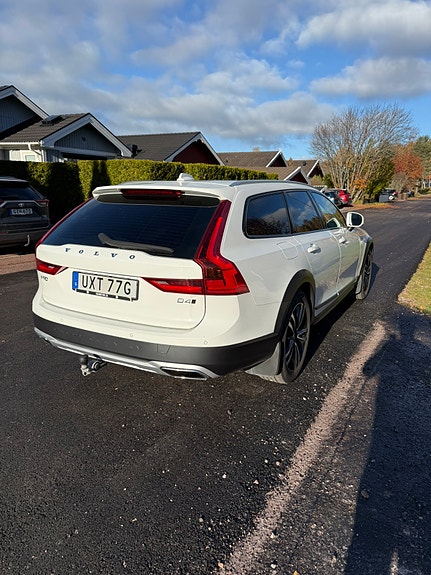 Volvo V90 Cross Country 4 of 5
