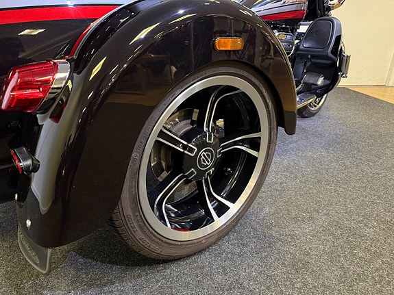 Harley-Davidson CVO Tri-Glide /B-körkort/FLHTCUTGSE/Summer Sale 11 of 11