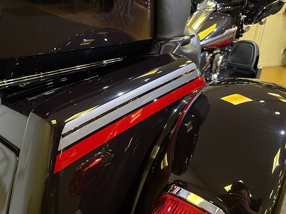 Harley-Davidson CVO Tri-Glide /B-körkort/FLHTCUTGSE/Summer Sale 9 of 11