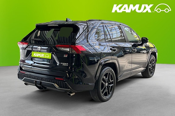 Toyota RAV4 4 of 5