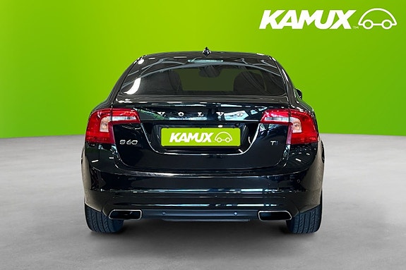 Volvo S60 5 of 5