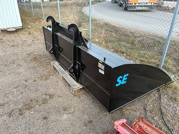 SE Equipment  Planeringskopa 3 of 4