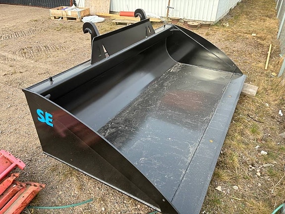 SE Equipment  Planeringskopa 2 of 4