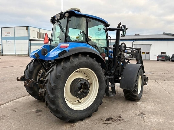 New Holland 0.99% ränta T 5.115 EC 7 of 24