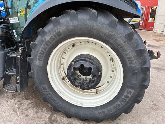 New Holland 0.99% ränta T 5.115 EC 11 of 24
