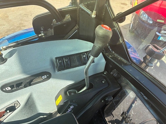 New Holland T 5.90 S 18 of 23