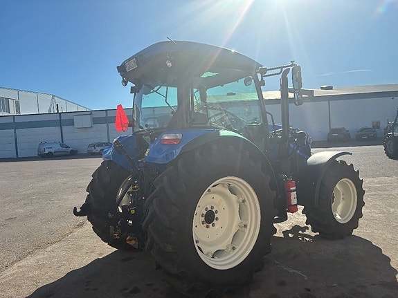 New Holland T 5.90 S 6 of 23