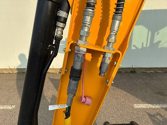 JCB 19 C-1 9 of 22
