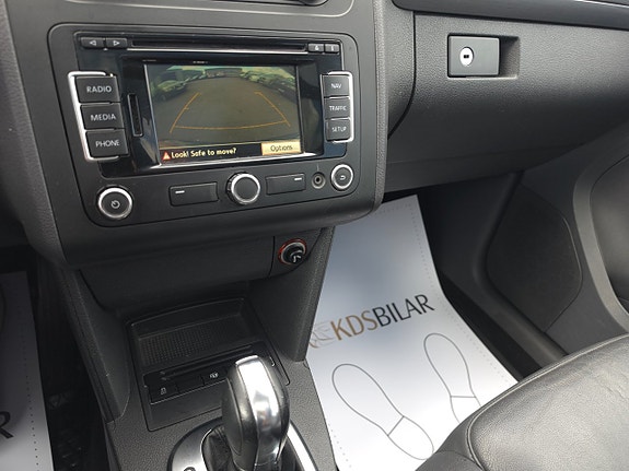 Volkswagen Touran 13 of 17