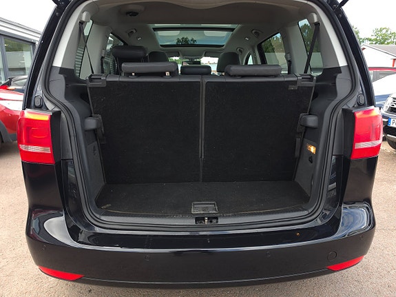 Volkswagen Touran 15 of 17