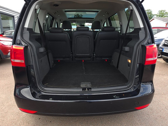 Volkswagen Touran 16 of 17