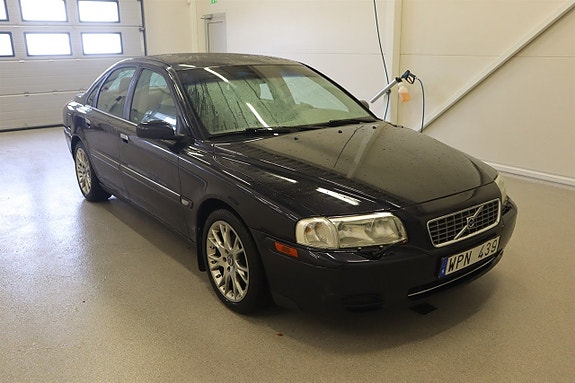 Volvo S80 3 of 17