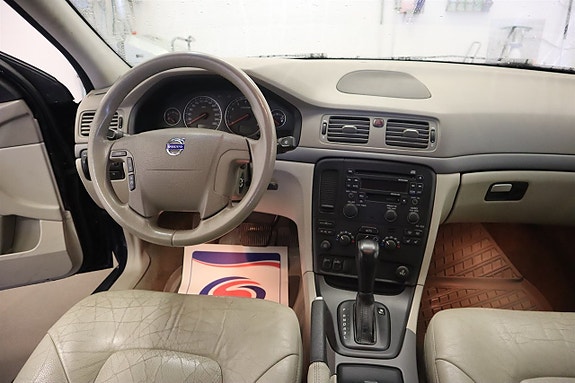Volvo S80 12 of 17