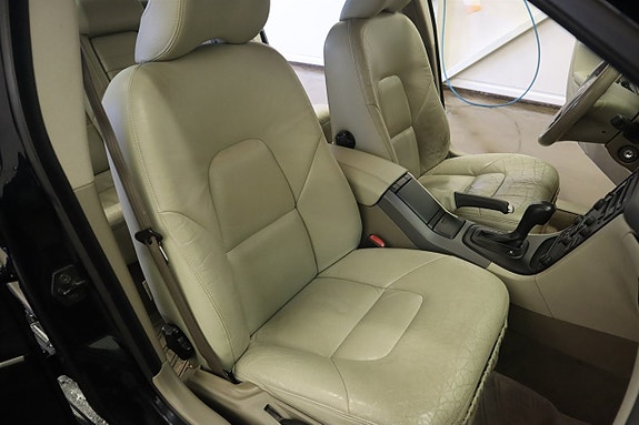 Volvo S80 8 of 17