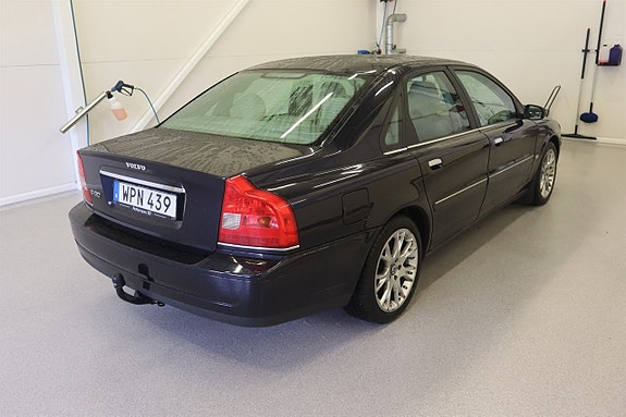 Volvo S80 4 of 17