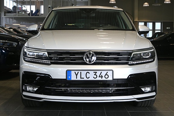 Volkswagen Tiguan 5 of 25