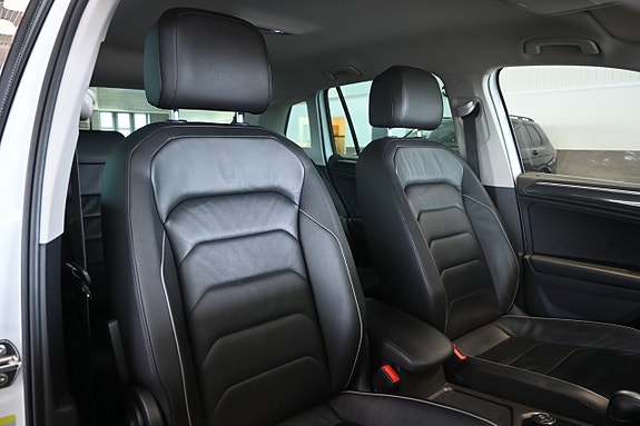 Volkswagen Tiguan 11 of 25