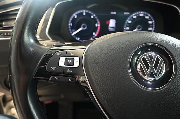 Volkswagen Tiguan 19 of 25