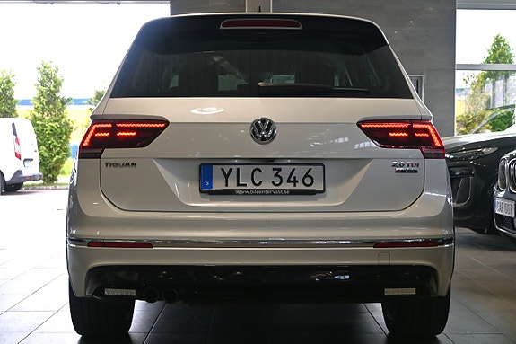Volkswagen Tiguan 4 of 25