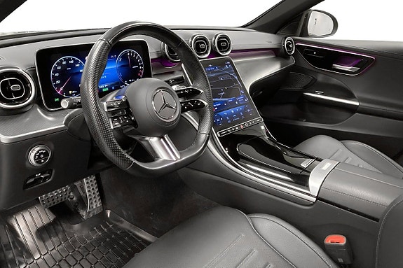 Mercedes-Benz C300 7 of 17