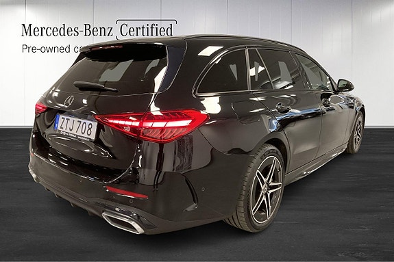 Mercedes-Benz C300 3 of 5