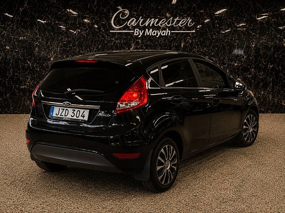 Ford Fiesta 3 of 5