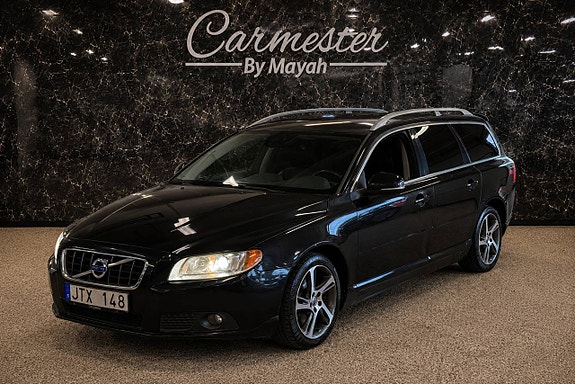 Volvo V70 2 of 5