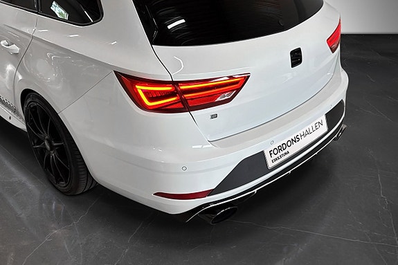 Seat Leon 10 of 29
