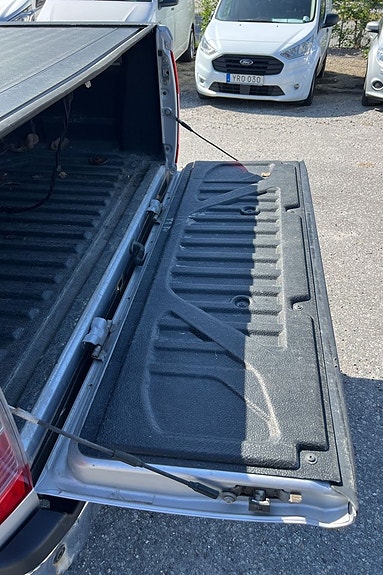 Nissan Navara 25 of 28