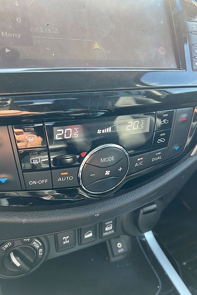 Nissan Navara 20 of 28