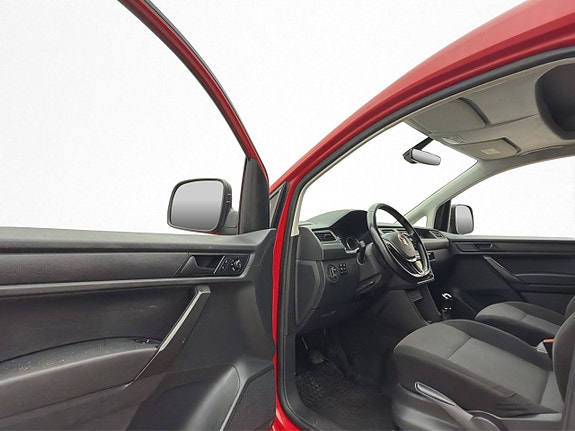 Volkswagen Caddy Maxi 16 of 29