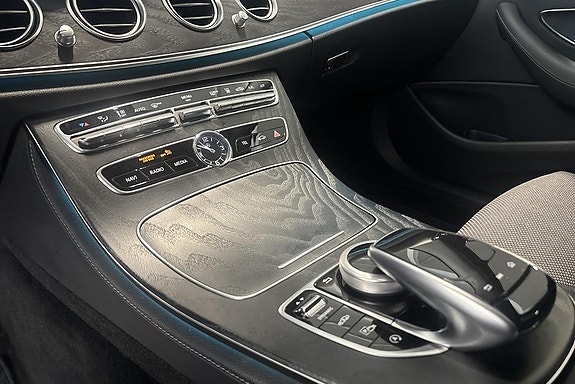 Mercedes-Benz E220 d 12 of 14