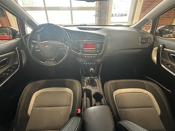 Kia Ceed 17 of 20
