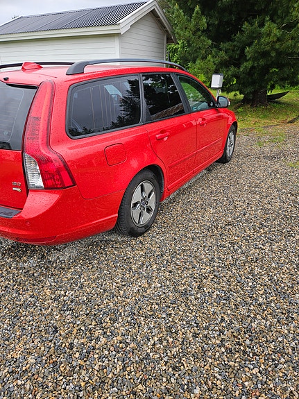 Volvo V50 2 of 4