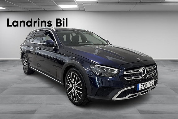 Mercedes-Benz E220 d 3 of 5