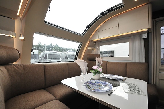Adria ALPINA 663UK Förtält Isabella AC Barnkammare 8 of 17