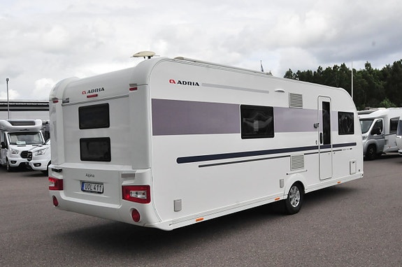 Adria ALPINA 663UK Förtält Isabella AC Barnkammare 4 of 17