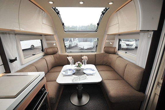 Adria ALPINA 663UK Förtält Isabella AC Barnkammare 7 of 17