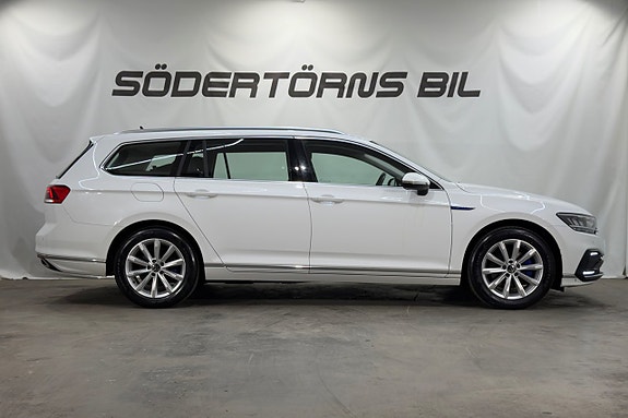 Volkswagen Passat 5 of 5