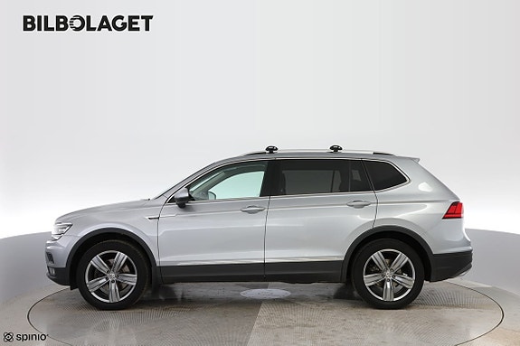 Volkswagen Tiguan Allspace 2 of 5
