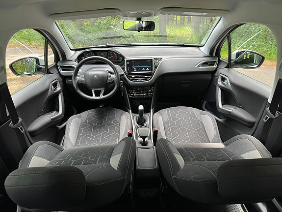 Peugeot 2008 5 of 5